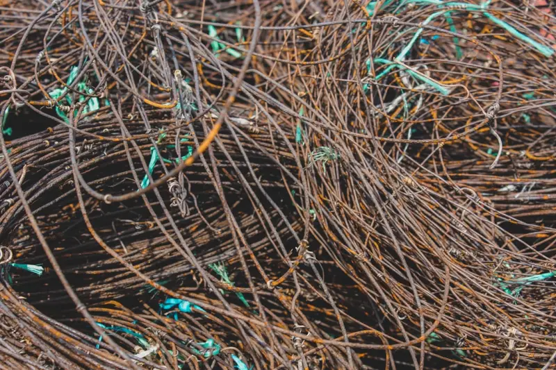 翡翠玉石鉴定技术要点：昆明消费者选购手镯吊坠的实用指南