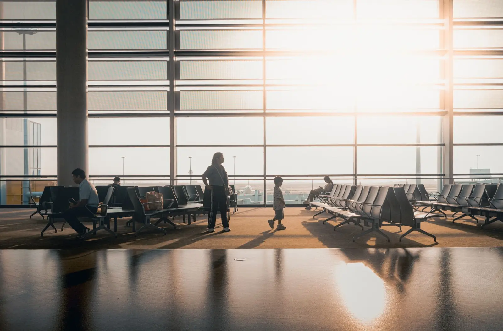 翡翠玉石鉴定技术要点与高端定制工艺解析